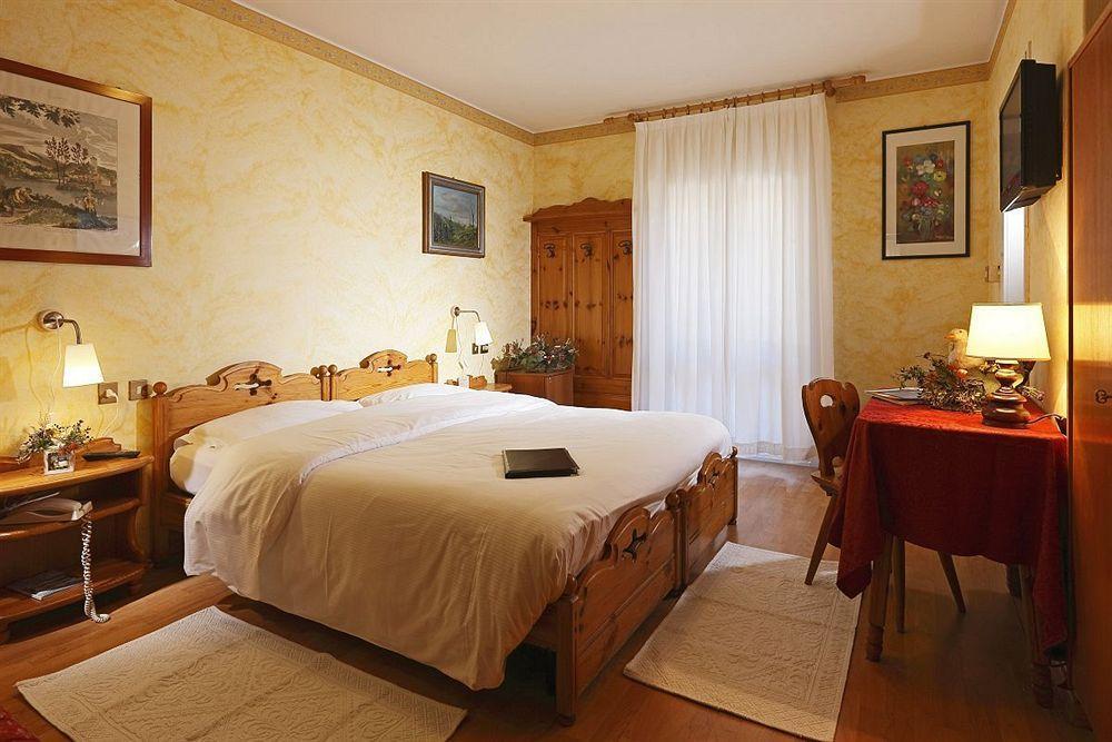 Meuble Villa Neve Cortina dʼAmpezzo Dış mekan fotoğraf