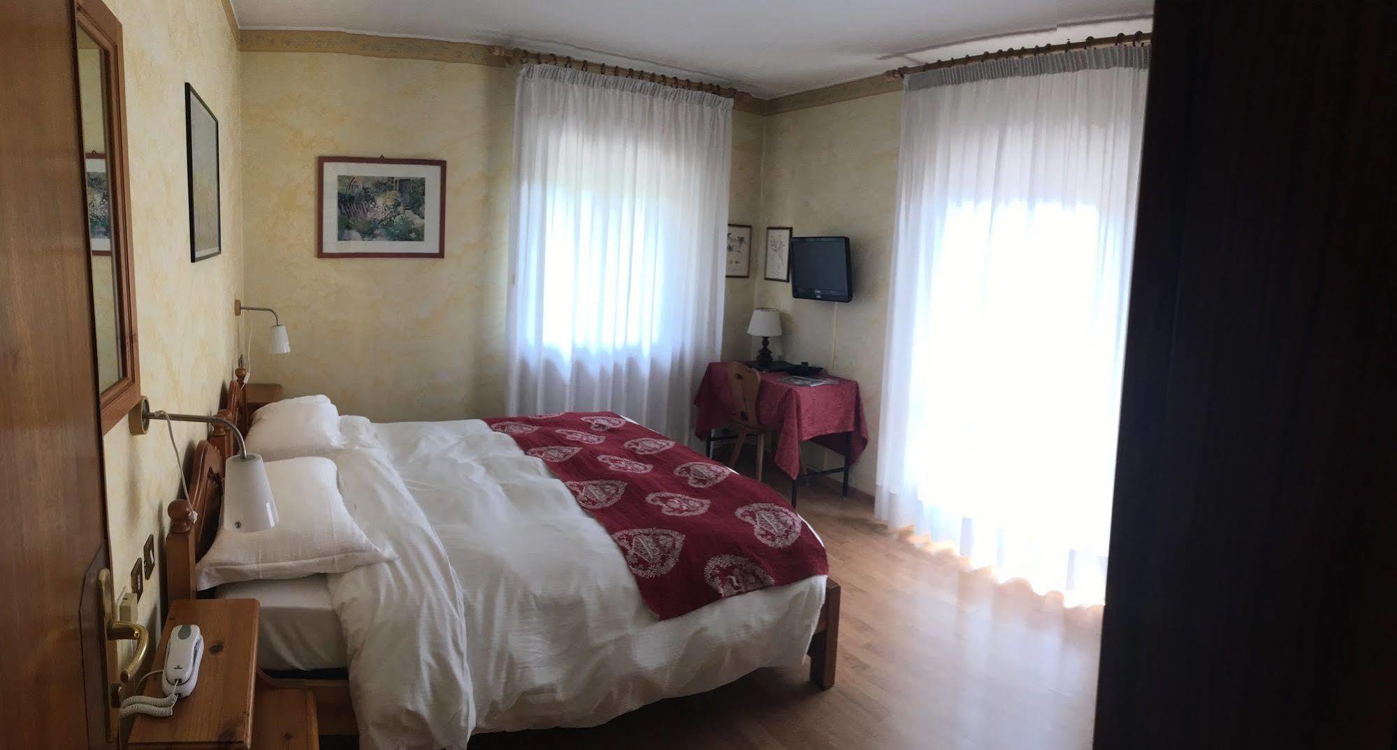 Meuble Villa Neve Cortina dʼAmpezzo Dış mekan fotoğraf